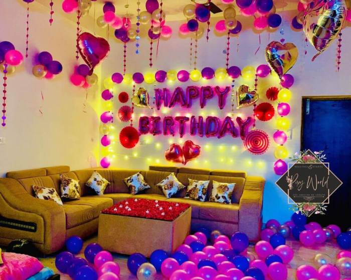 How to decorate birthday room simple